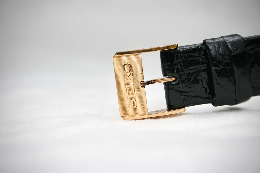 Seiko Quartz VFA 3823-7040 Gold - Image 5
